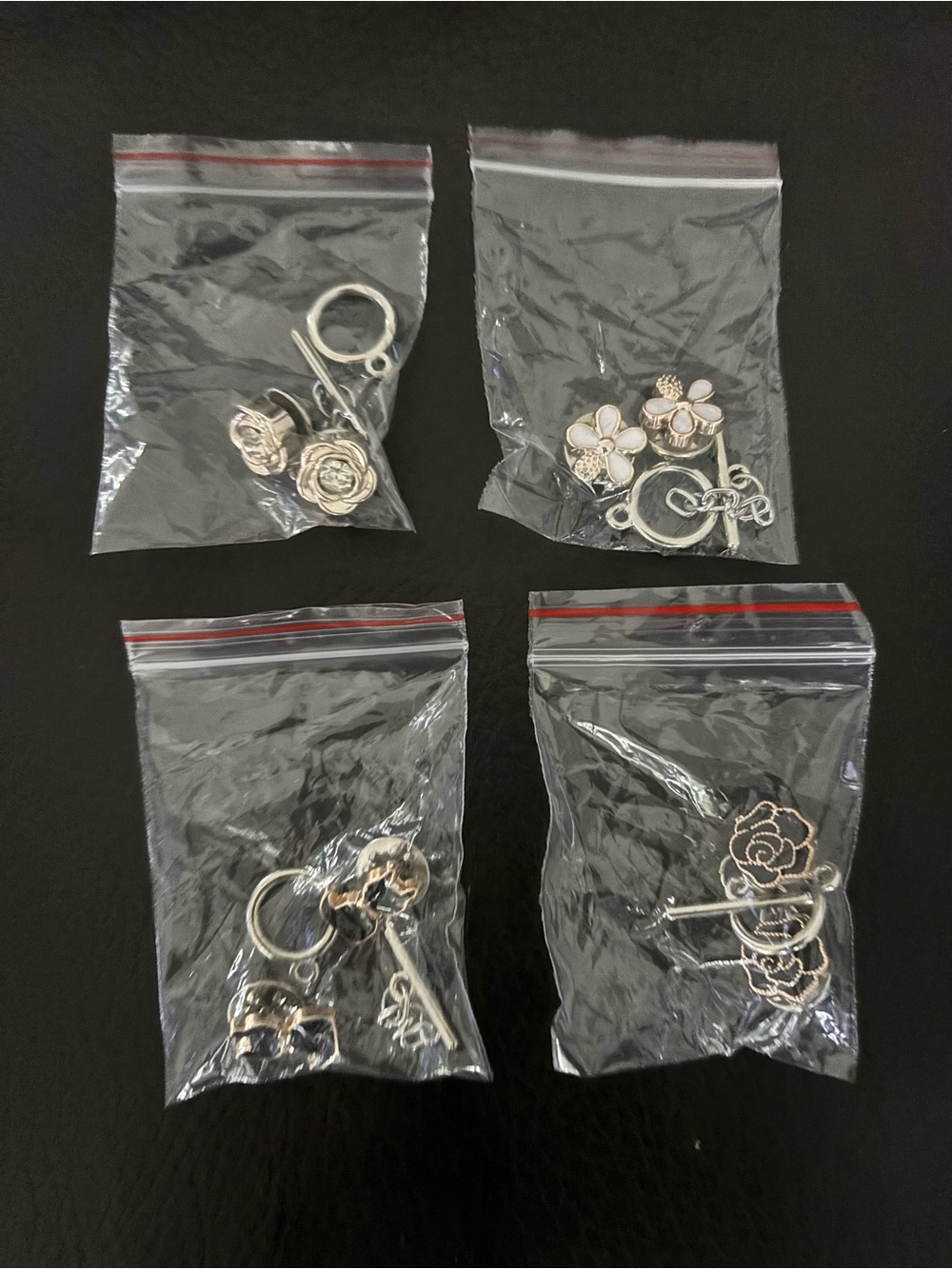 Set of 4 Flower and Cat Decorative Sweater Buckle Clips